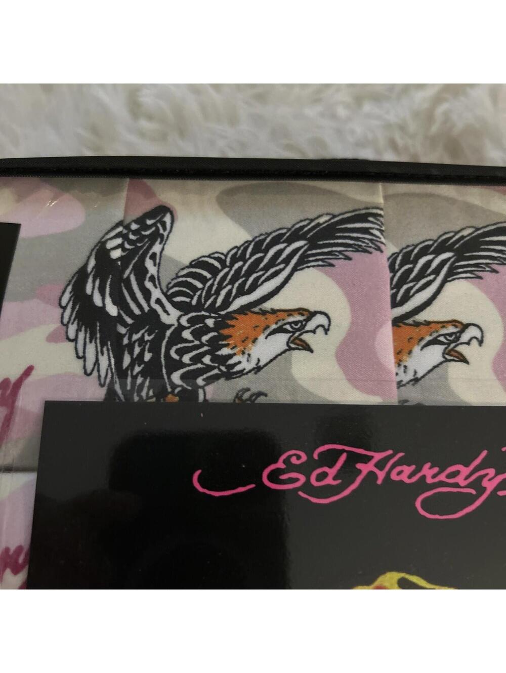 Ed Hardy Pink Gray Camo Sheet Set QUEEN Panthers Eagles Y2K w/4 Pillowcases NEW! - Picture 4 of 10